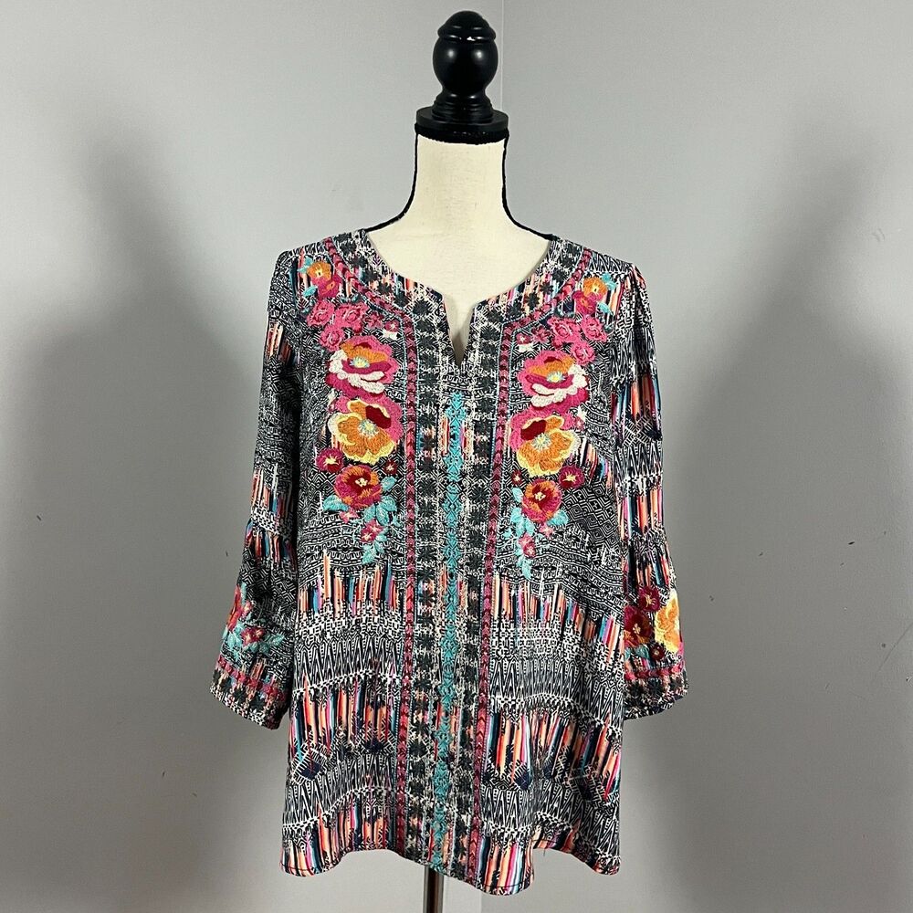 Savanna Jane South Beach Embroidered Top Floral Multi Bell Sleeve Women's Medium